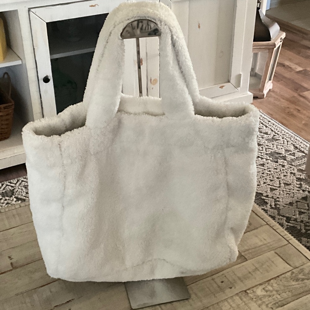 Prada White Fleece Tote Bag - Picture 3 of 13